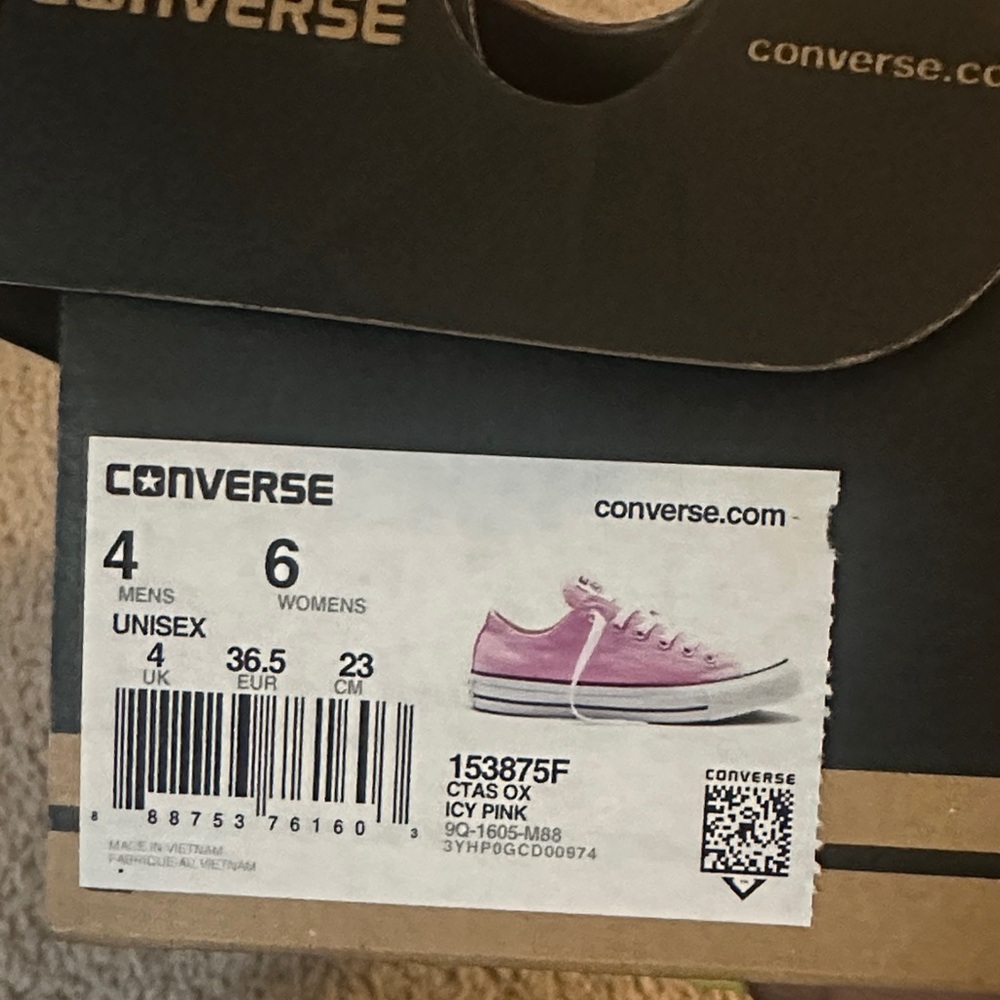Converse Women's Athletic Shoes - Icy Pink